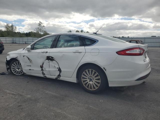 Photo 1 VIN: 3FA6P0LU4FR214086 - FORD FUSION SE 