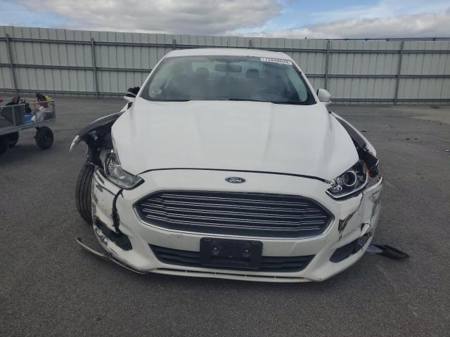 Photo 4 VIN: 3FA6P0LU4FR214086 - FORD FUSION SE 