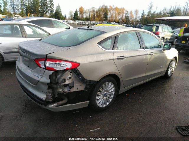 Photo 3 VIN: 3FA6P0LU4FR239005 - FORD FUSION HYBRID 