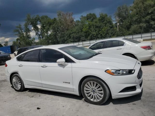 Photo 3 VIN: 3FA6P0LU4FR248285 - FORD FUSION SE 