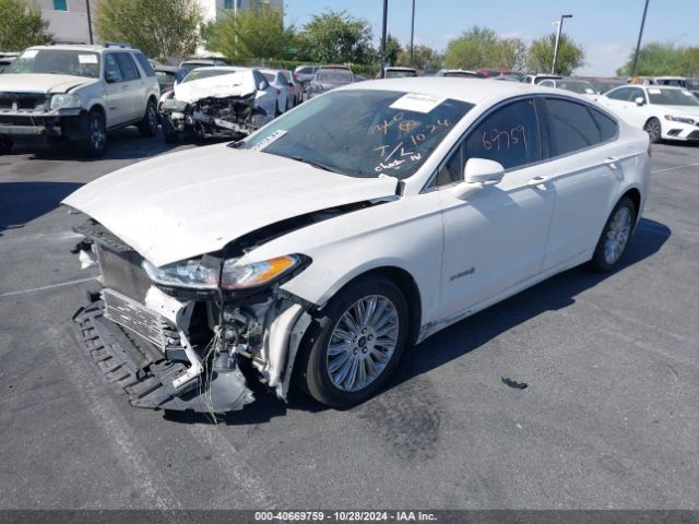 Photo 1 VIN: 3FA6P0LU4FR310770 - FORD FUSION 