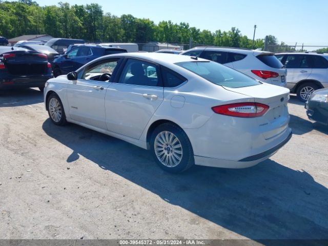 Photo 2 VIN: 3FA6P0LU4GR241287 - FORD FUSION 