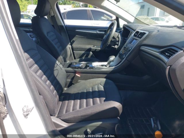 Photo 4 VIN: 3FA6P0LU4GR241287 - FORD FUSION 