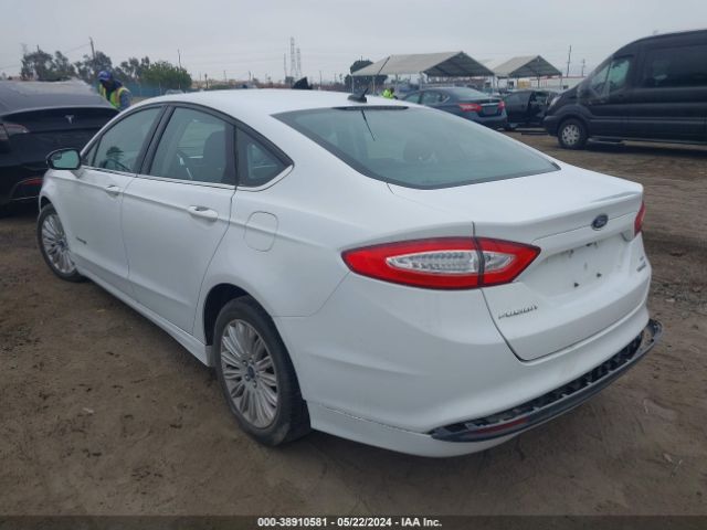 Photo 2 VIN: 3FA6P0LU4GR397605 - FORD FUSION HYBRID 