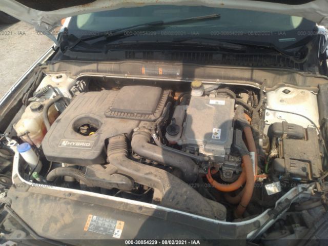 Photo 9 VIN: 3FA6P0LU4HR380725 - FORD FUSION 