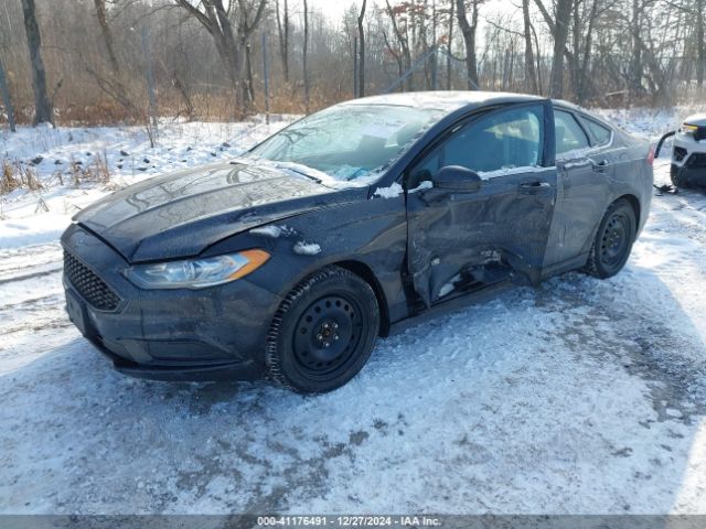 Photo 1 VIN: 3FA6P0LU4JR132643 - FORD FUSION 