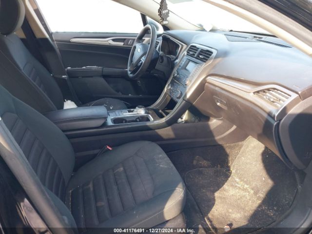 Photo 4 VIN: 3FA6P0LU4JR132643 - FORD FUSION 