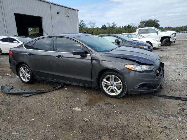 Photo 3 VIN: 3FA6P0LU4JR137700 - FORD FUSION 