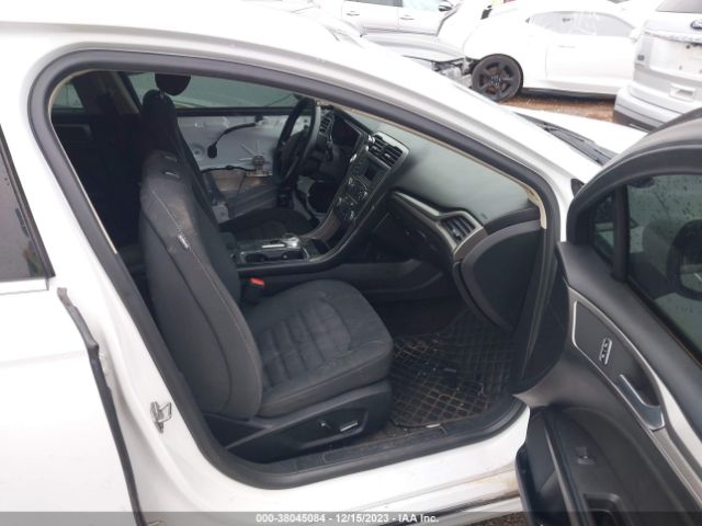 Photo 4 VIN: 3FA6P0LU4JR156392 - FORD FUSION HYBRID 