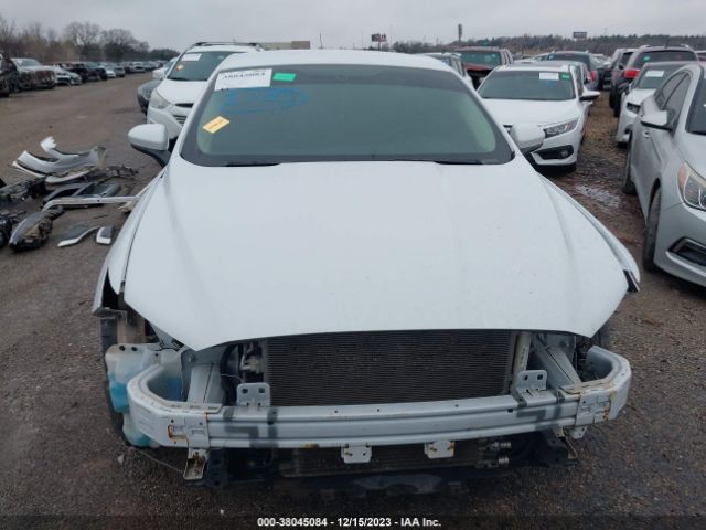 Photo 5 VIN: 3FA6P0LU4JR156392 - FORD FUSION HYBRID 