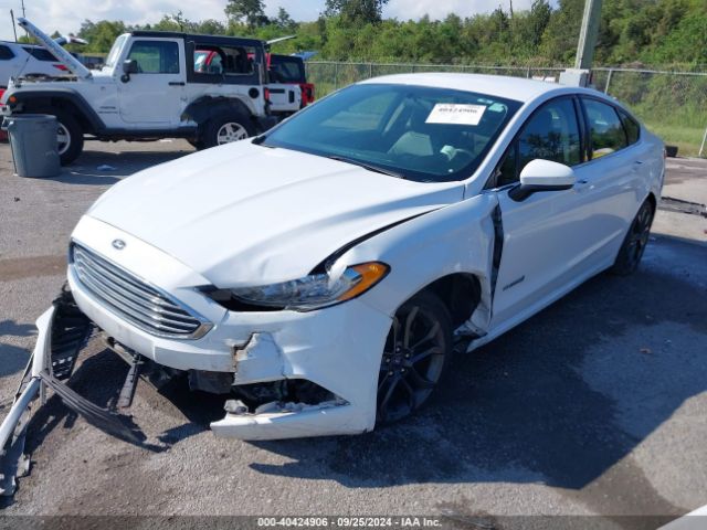 Photo 1 VIN: 3FA6P0LU4JR168848 - FORD FUSION 