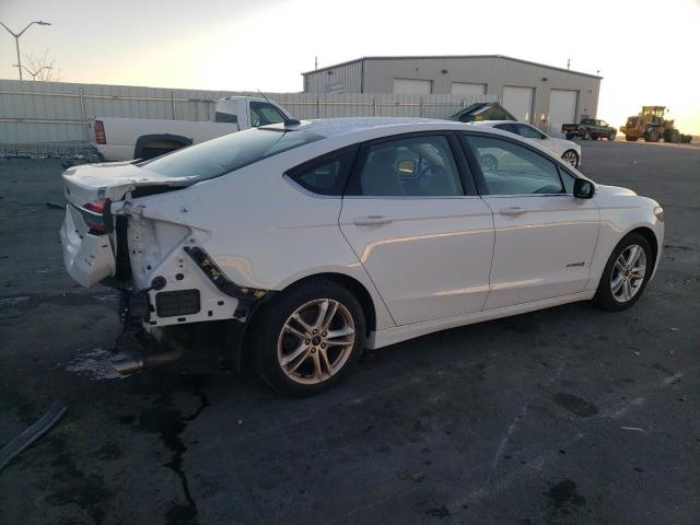 Photo 2 VIN: 3FA6P0LU4JR182393 - FORD FUSION SE 