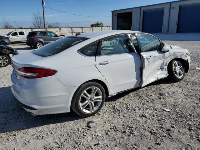 Photo 2 VIN: 3FA6P0LU4JR208619 - FORD FUSION SE 