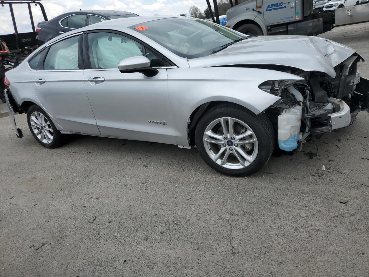 Photo 3 VIN: 3FA6P0LU4KR118615 - FORD FUSION 