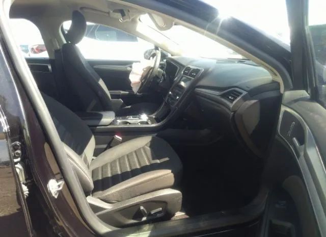 Photo 4 VIN: 3FA6P0LU4KR137911 - FORD FUSION HYBRID 