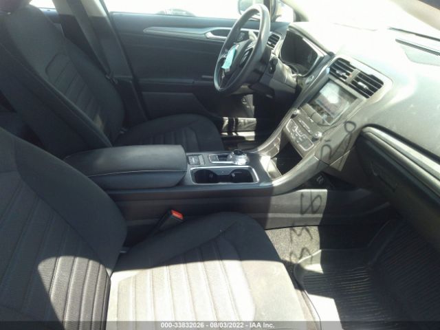 Photo 4 VIN: 3FA6P0LU4KR212526 - FORD FUSION HYBRID 