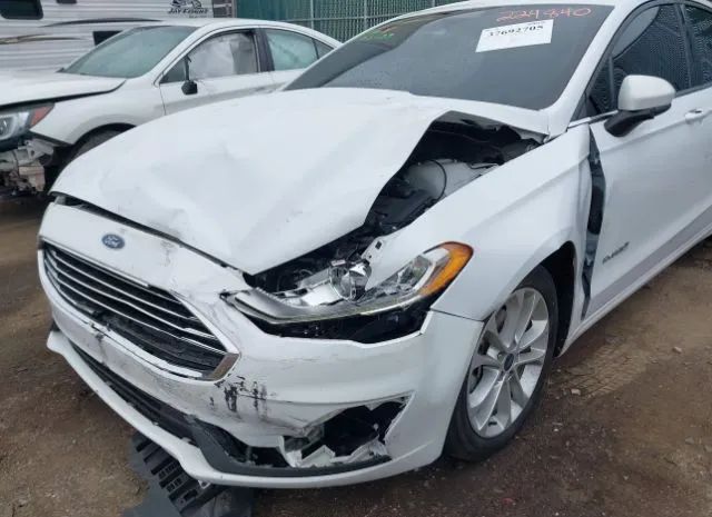 Photo 5 VIN: 3FA6P0LU4KR224840 - FORD FUSION 