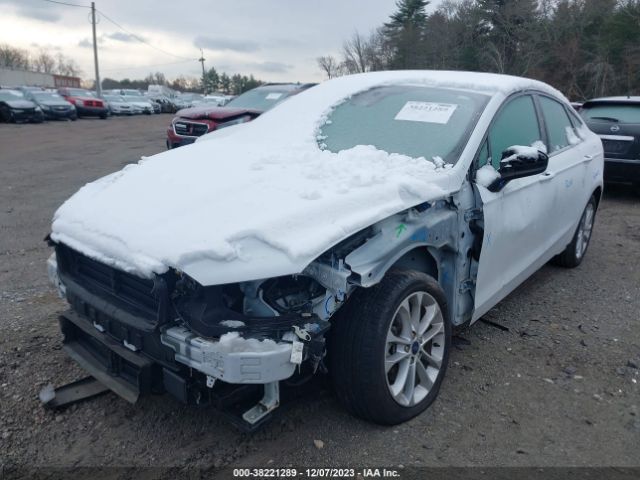 Photo 1 VIN: 3FA6P0LU4LR121239 - FORD FUSION 