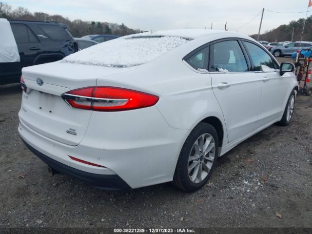 Photo 3 VIN: 3FA6P0LU4LR121239 - FORD FUSION 