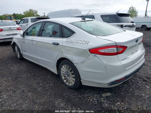 Photo 2 VIN: 3FA6P0LU5DR298447 - FORD FUSION 