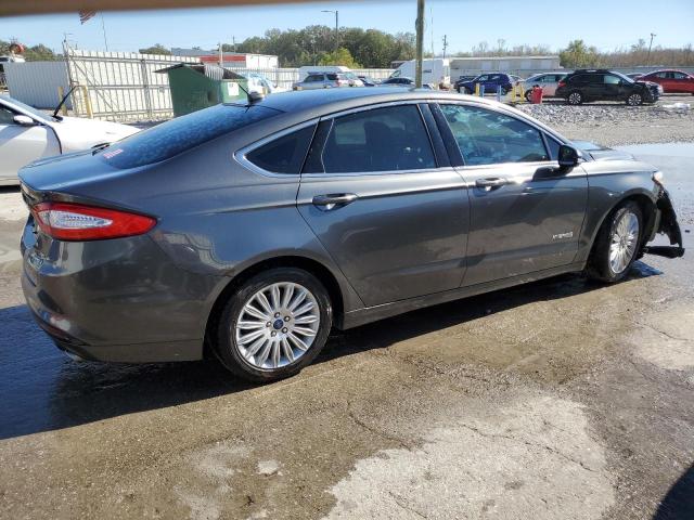 Photo 2 VIN: 3FA6P0LU5FR173421 - FORD FUSION 