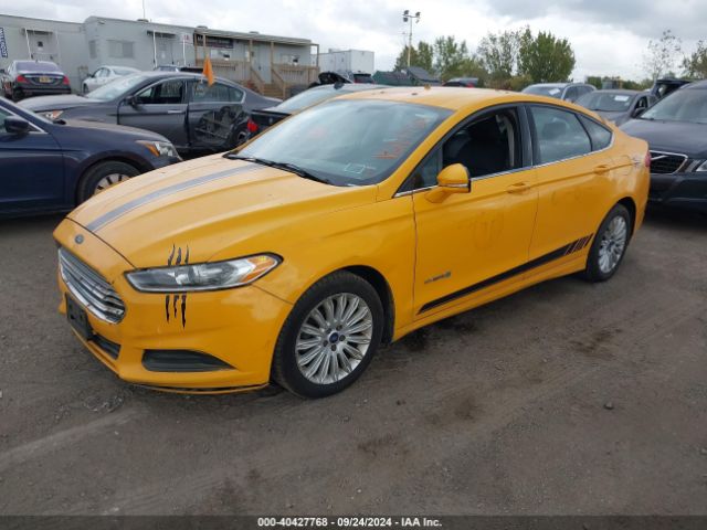 Photo 1 VIN: 3FA6P0LU5FR217725 - FORD FUSION 