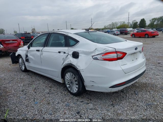 Photo 2 VIN: 3FA6P0LU5FR236369 - FORD FUSION 