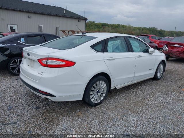 Photo 3 VIN: 3FA6P0LU5FR236369 - FORD FUSION 