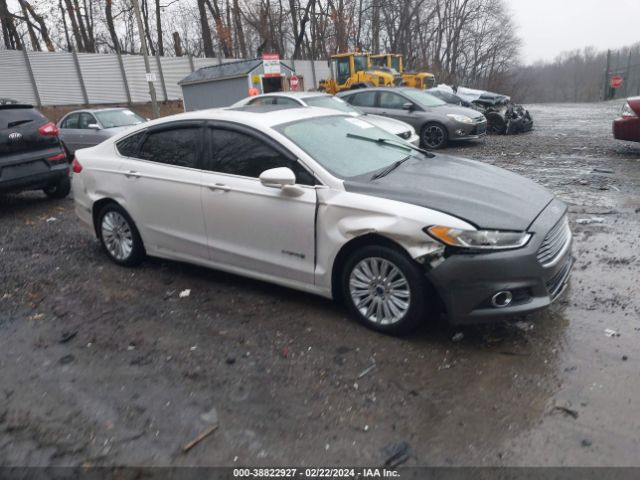 Photo 0 VIN: 3FA6P0LU5FR288343 - FORD FUSION 