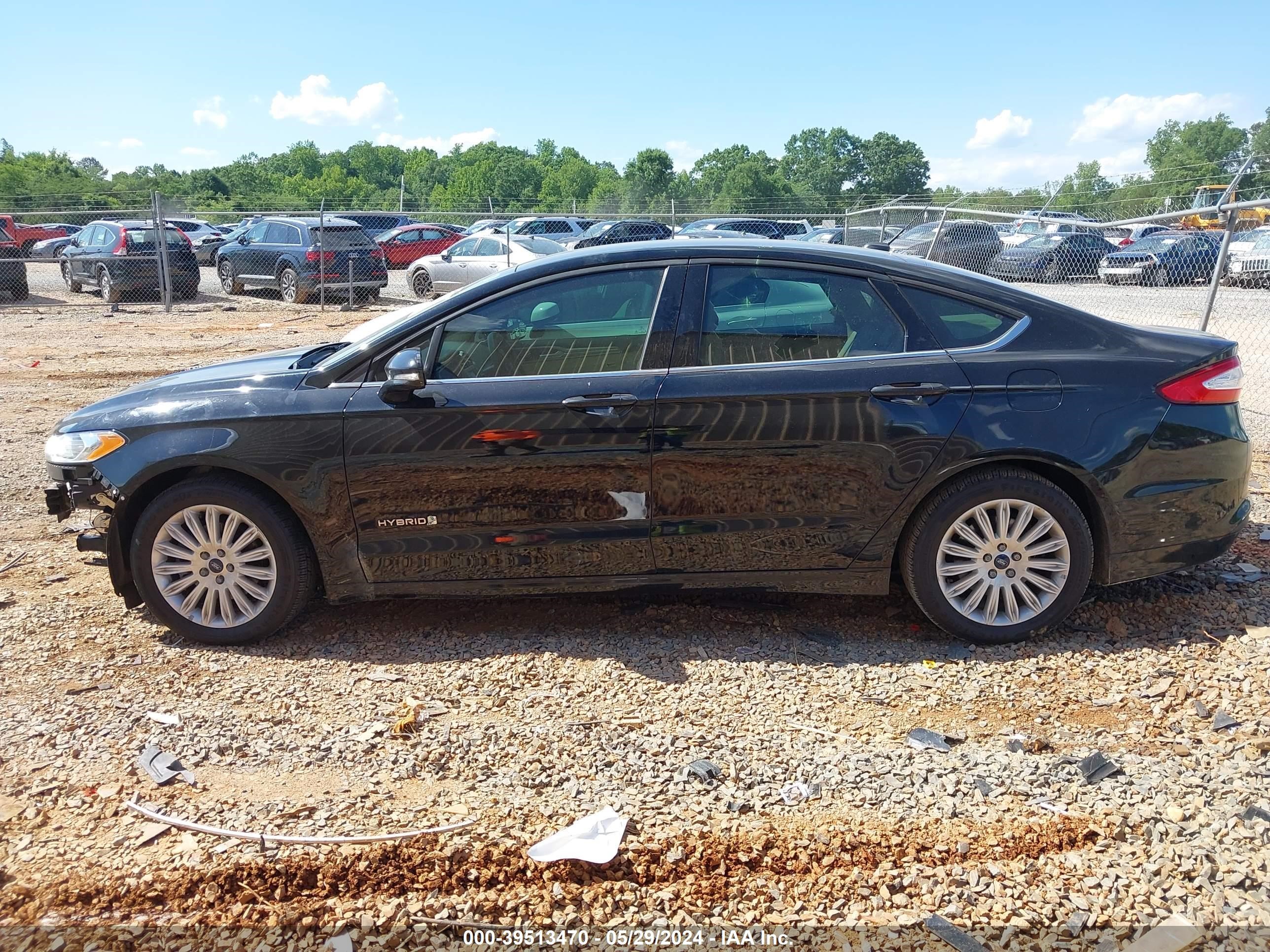 Photo 14 VIN: 3FA6P0LU5GR264819 - FORD FUSION 