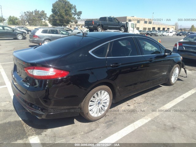 Photo 3 VIN: 3FA6P0LU5GR306440 - FORD FUSION 