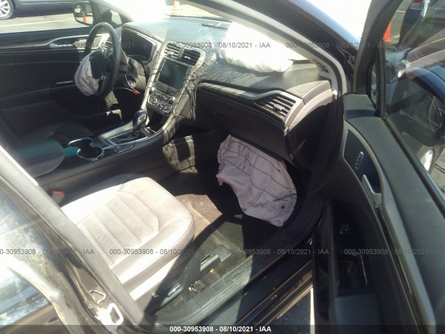 Photo 4 VIN: 3FA6P0LU5GR306440 - FORD FUSION 