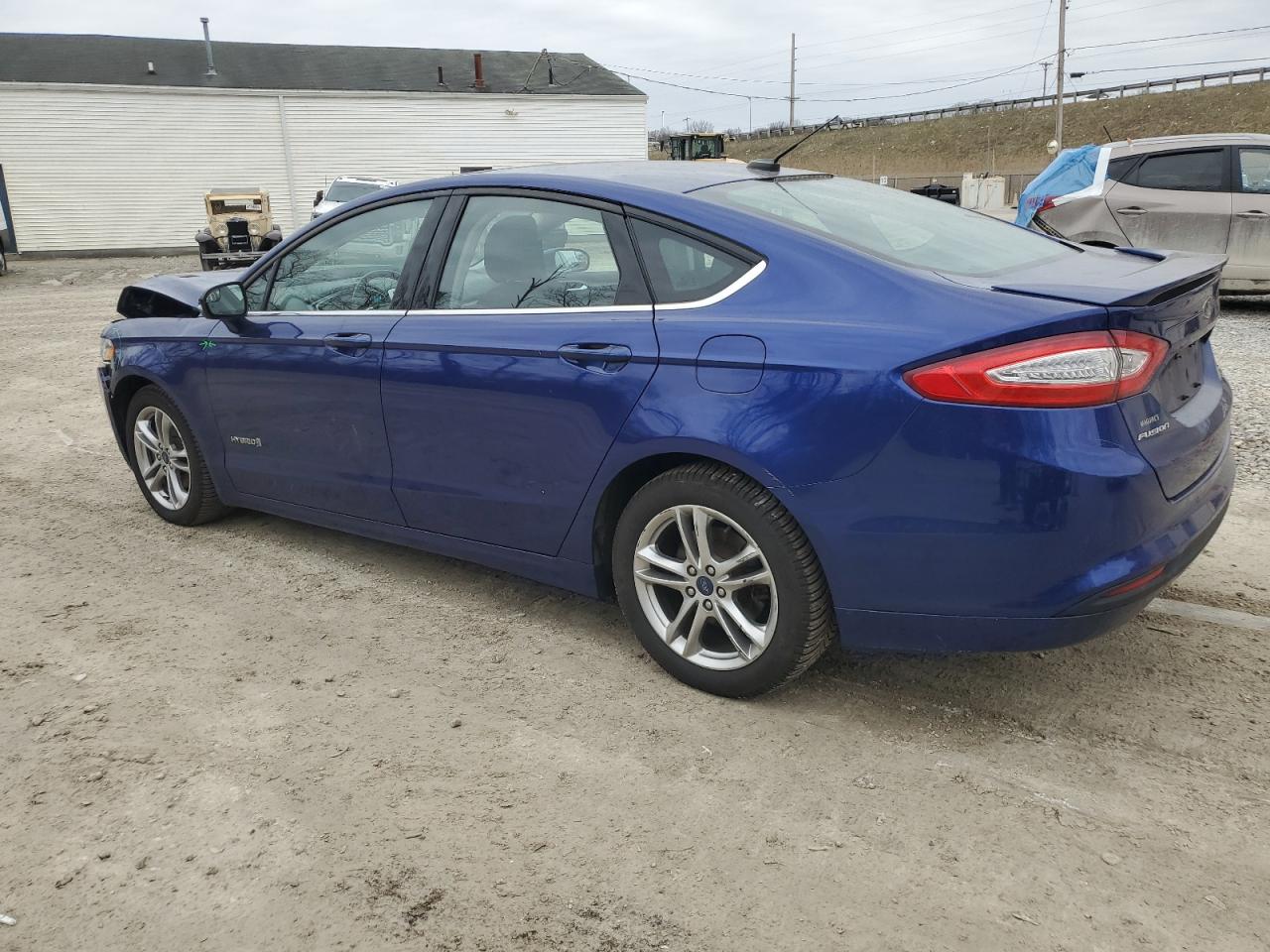 Photo 1 VIN: 3FA6P0LU5GR365083 - FORD FUSION 