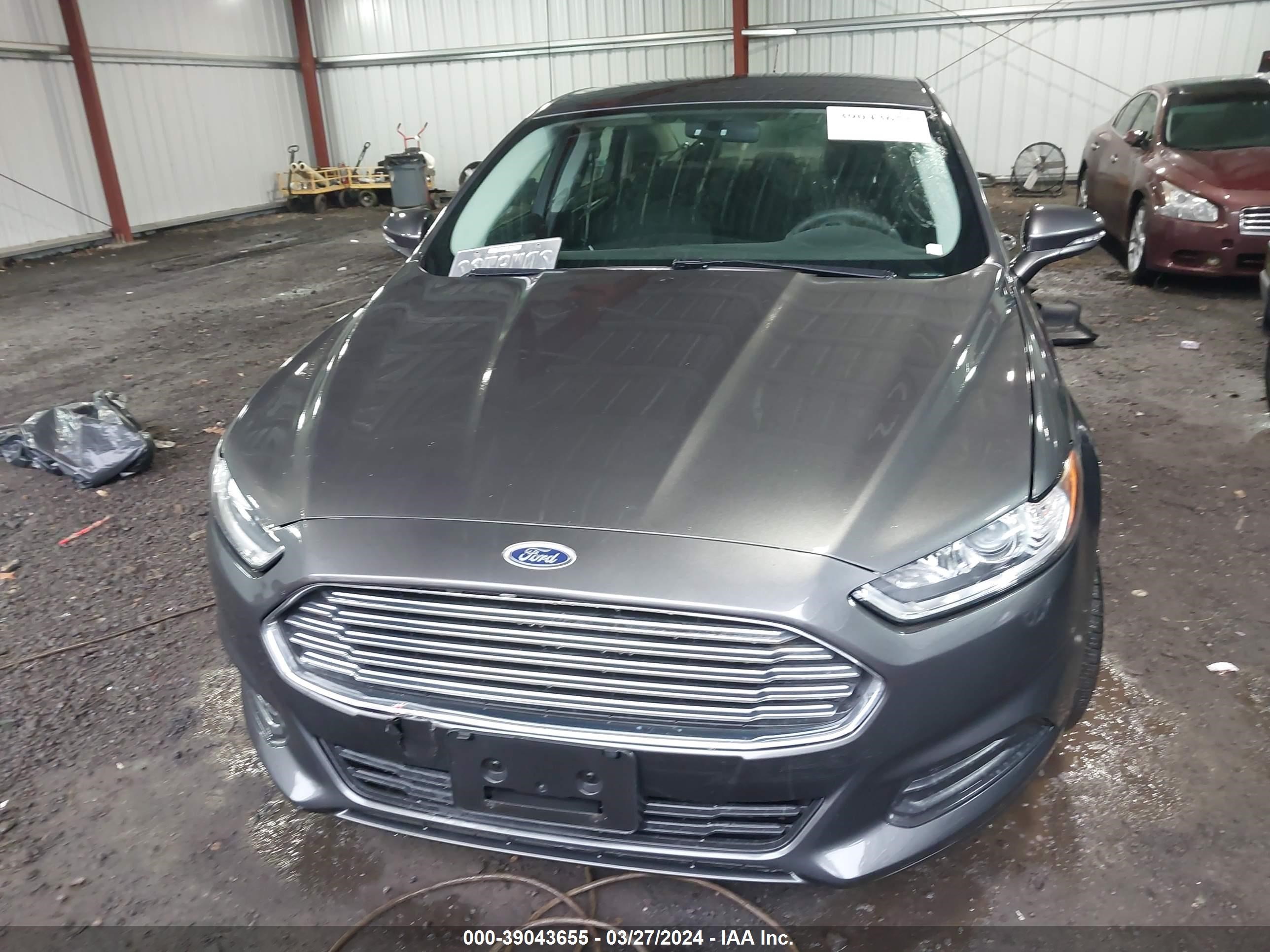 Photo 12 VIN: 3FA6P0LU5GR377766 - FORD FUSION 