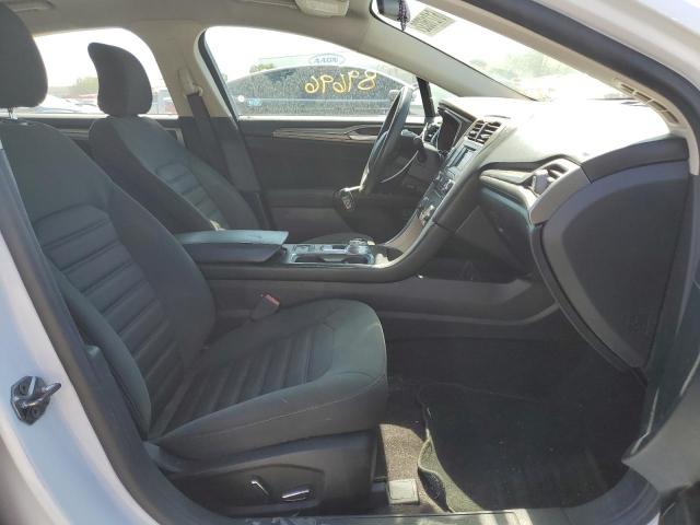 Photo 4 VIN: 3FA6P0LU5HR181859 - FORD FUSION SE 