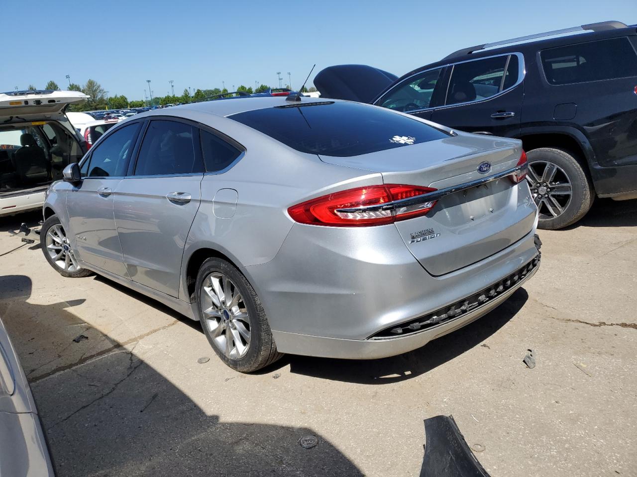 Photo 1 VIN: 3FA6P0LU5HR222457 - FORD FUSION 