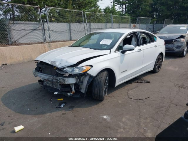 Photo 1 VIN: 3FA6P0LU5HR223575 - FORD FUSION 