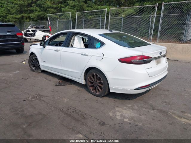 Photo 2 VIN: 3FA6P0LU5HR223575 - FORD FUSION 