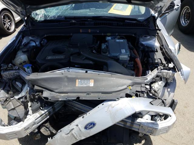 Photo 6 VIN: 3FA6P0LU5HR324826 - FORD FUSION SE 