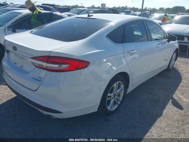 Photo 3 VIN: 3FA6P0LU5JR156448 - FORD FUSION 