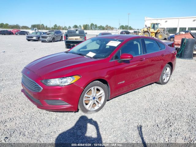 Photo 1 VIN: 3FA6P0LU5JR172780 - FORD FUSION 