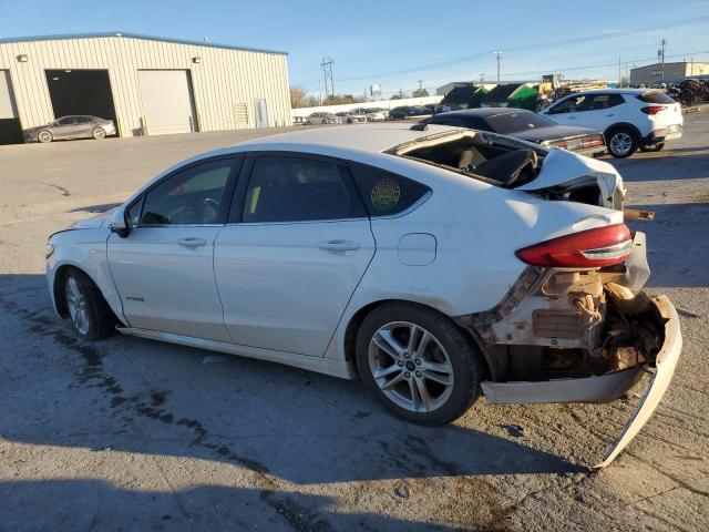 Photo 1 VIN: 3FA6P0LU5JR186369 - FORD FUSION 