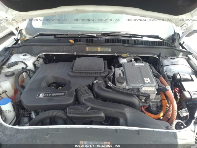 Photo 9 VIN: 3FA6P0LU5JR200903 - FORD FUSION 