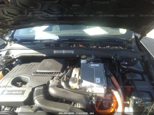 Photo 9 VIN: 3FA6P0LU5KR128490 - FORD FUSION HYBRID 