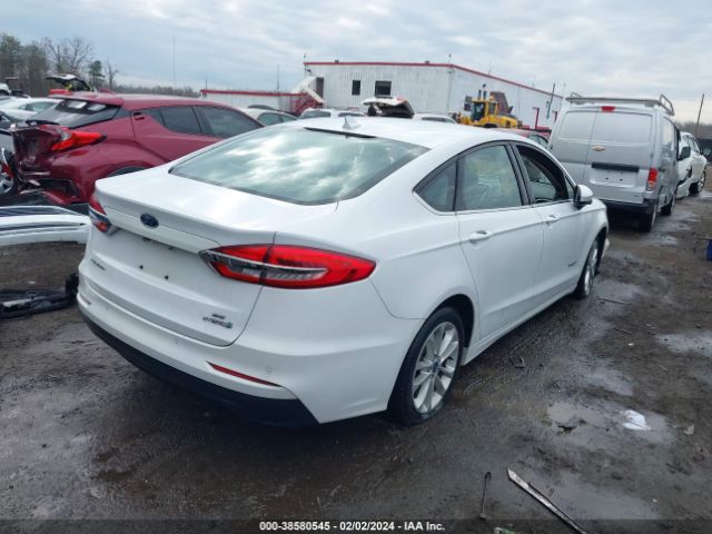 Photo 3 VIN: 3FA6P0LU5KR137450 - FORD FUSION HYBRID 