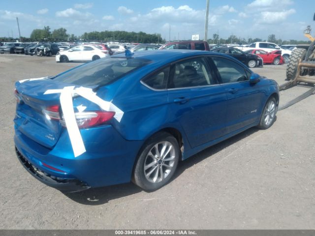 Photo 3 VIN: 3FA6P0LU5KR140736 - FORD FUSION HYBRID 