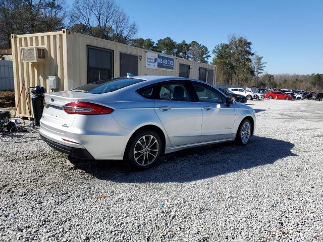 Photo 2 VIN: 3FA6P0LU5KR165068 - FORD FUSION 