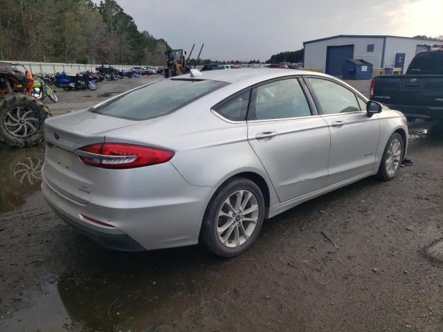 Photo 2 VIN: 3FA6P0LU5KR262187 - FORD FUSION SE 