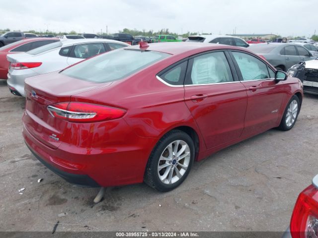 Photo 3 VIN: 3FA6P0LU5KR263243 - FORD FUSION HYBRID 