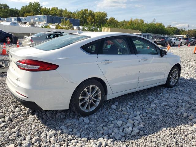 Photo 2 VIN: 3FA6P0LU5LR156064 - FORD FUSION SE 